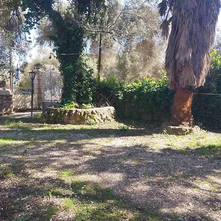 Apartment Terpi Lefkada City